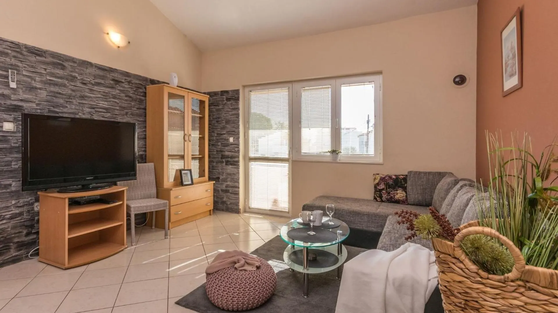 Villa Julia - One Bedroom Apartment 2 Biograd Na Moru